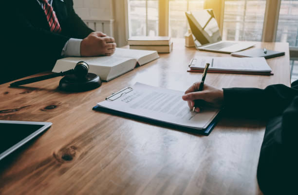 Le ministère public : organisation et attributions