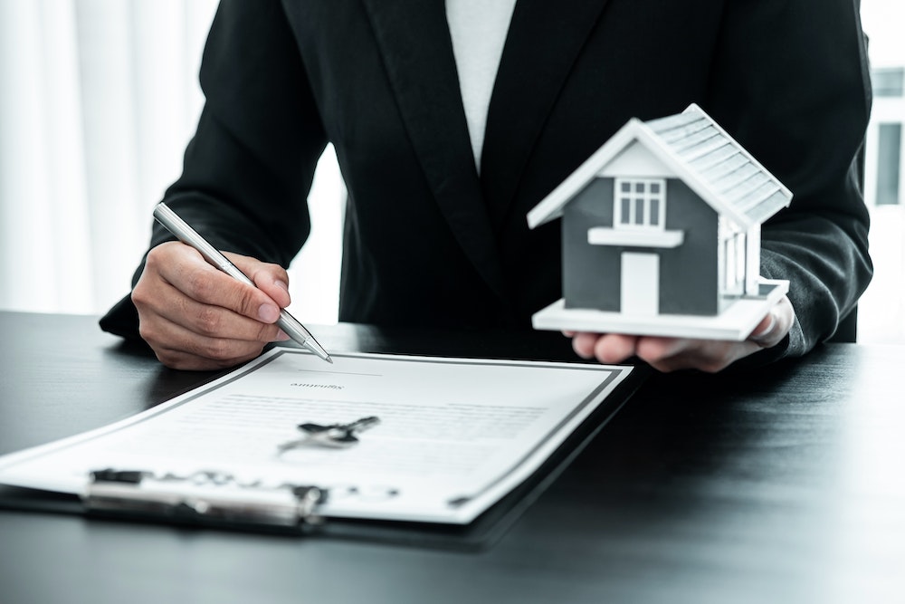 Loi Hamon et son influence sur les contrats d'assurance responsabilité civile