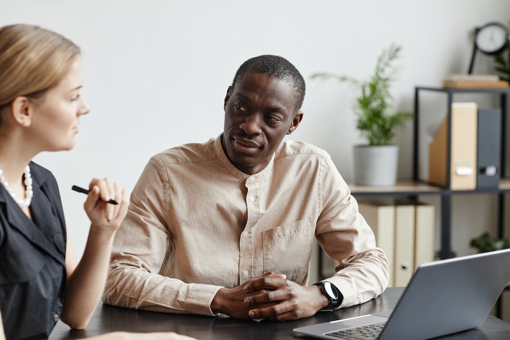 Ne pas payer le RSI : Comprendre les conséquences et alternatives possibles