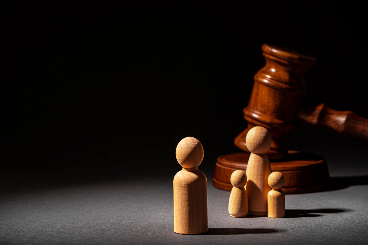 Déchéance de l'autorité parentale : droits, procédures et conséquences