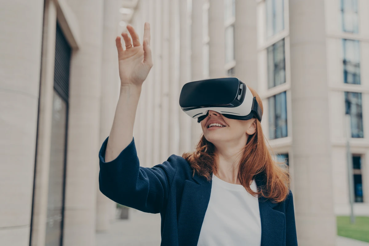 Droit d'auteur et réalité virtuelle : les enjeux juridiques d'un univers en expansion