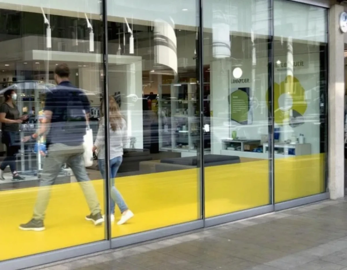 Assurance multirisque professionnelle : La protection optimale pour enseignes et vitrines commerciales